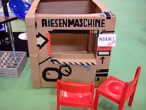 Riesenmaschine. Internet - Nur hier!